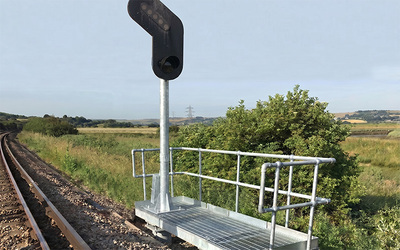 FLI lightweight signal laydown platform